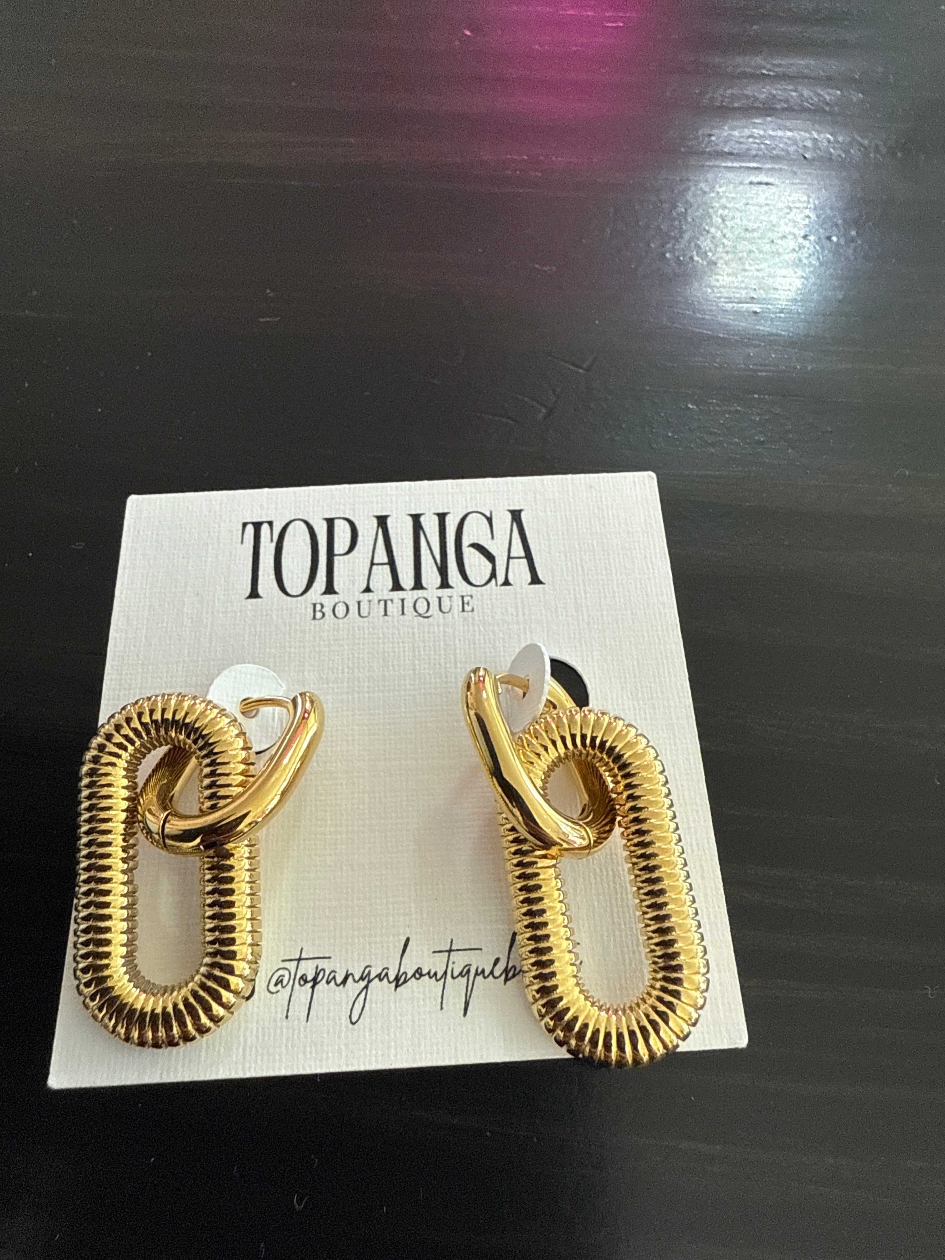 Gold Link Earring